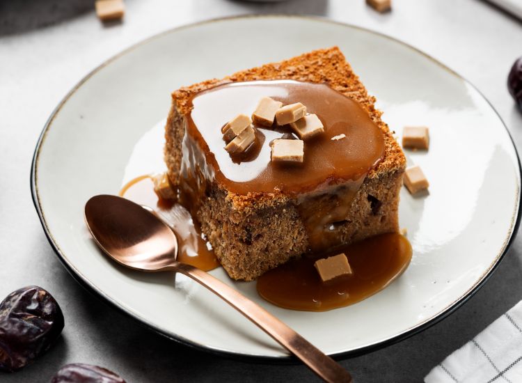 sticky toffee pudding